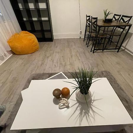 Comfy 2 Bedroom On Tower Bridge London Ngoại thất bức ảnh